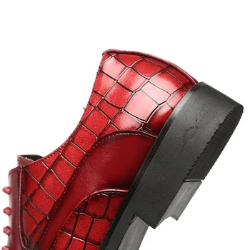 2020 formalne męskie skórzane buty z крокодиловым wzór Ostre skarpety codzienne Wieczorne biurowe Оксфордская buty na platformie mężczyźni Zapatos De Hombre