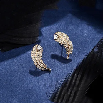 Modne ozdoby z wysokiej jakości swa, nowy urok i romantyczny kształt pióra kolczyki Kryształ liść kolczyki pręta kobiety